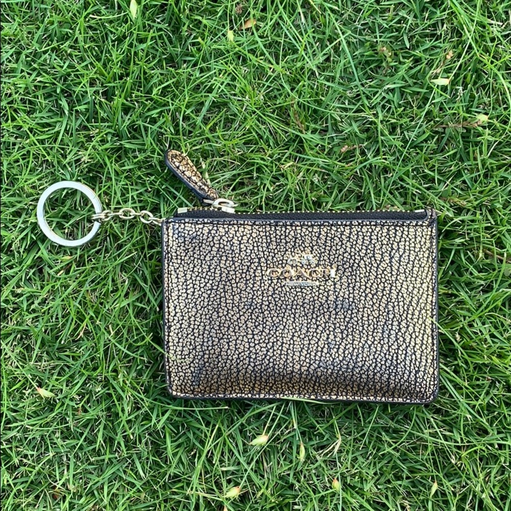 Authentic Coach Credit card slot and ID window